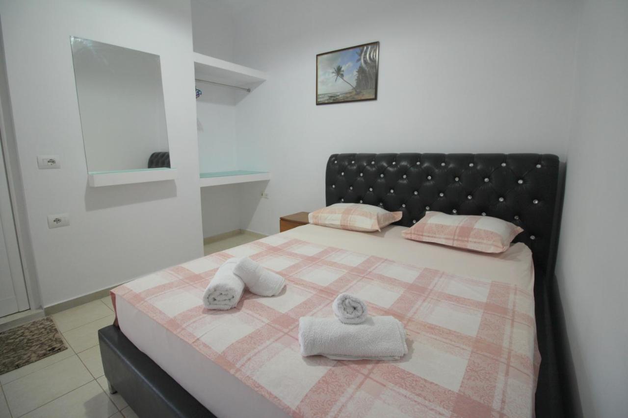 Andy Apartments Saranda Kültér fotó