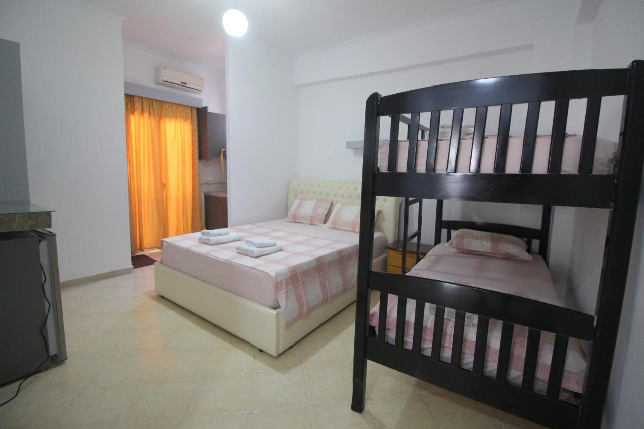 Andy Apartments Saranda Kültér fotó
