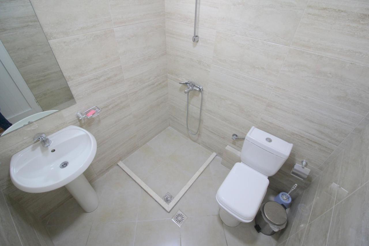 Andy Apartments Saranda Kültér fotó