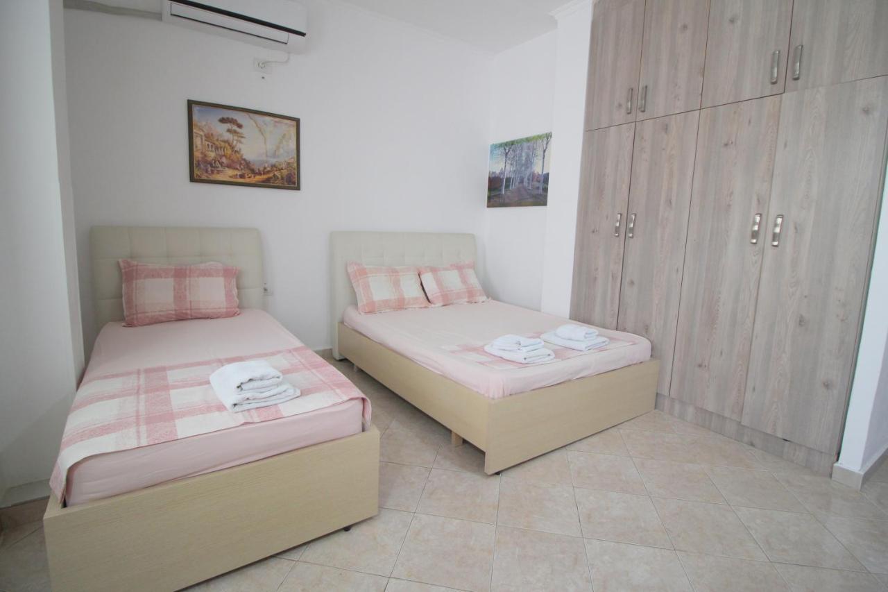 Andy Apartments Saranda Kültér fotó