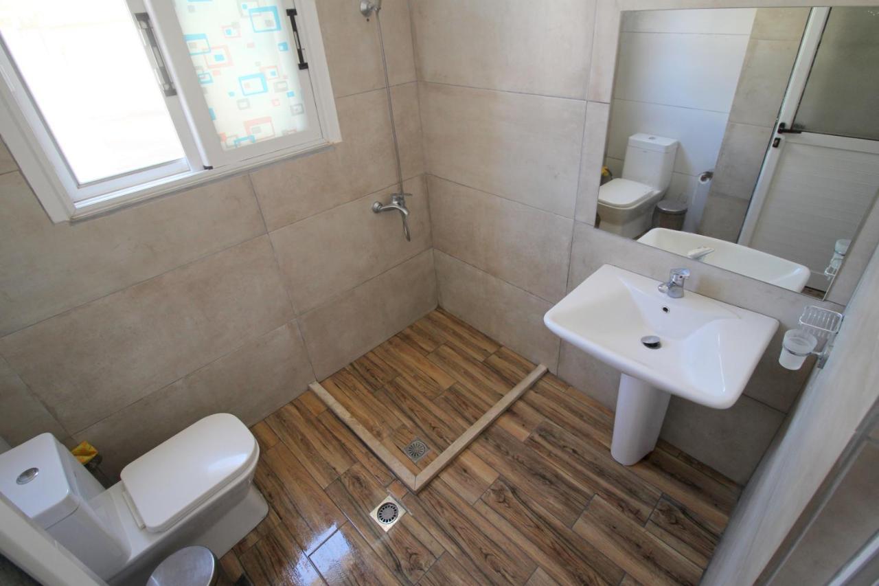Andy Apartments Saranda Kültér fotó