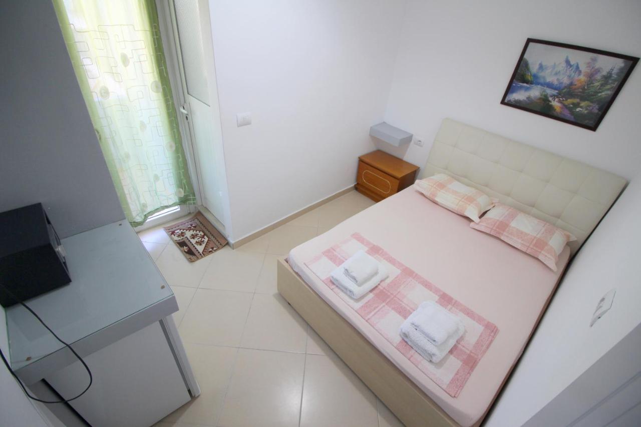 Andy Apartments Saranda Kültér fotó