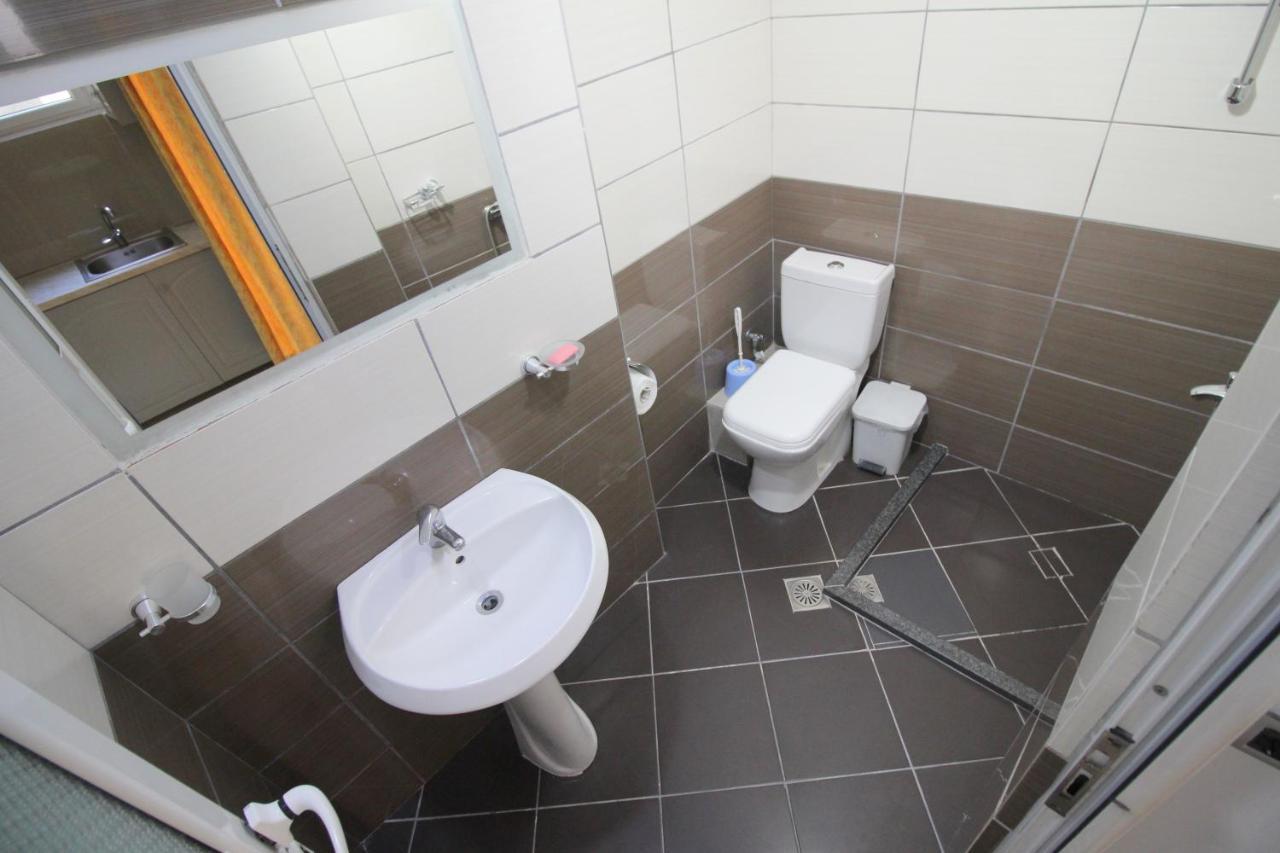 Andy Apartments Saranda Kültér fotó