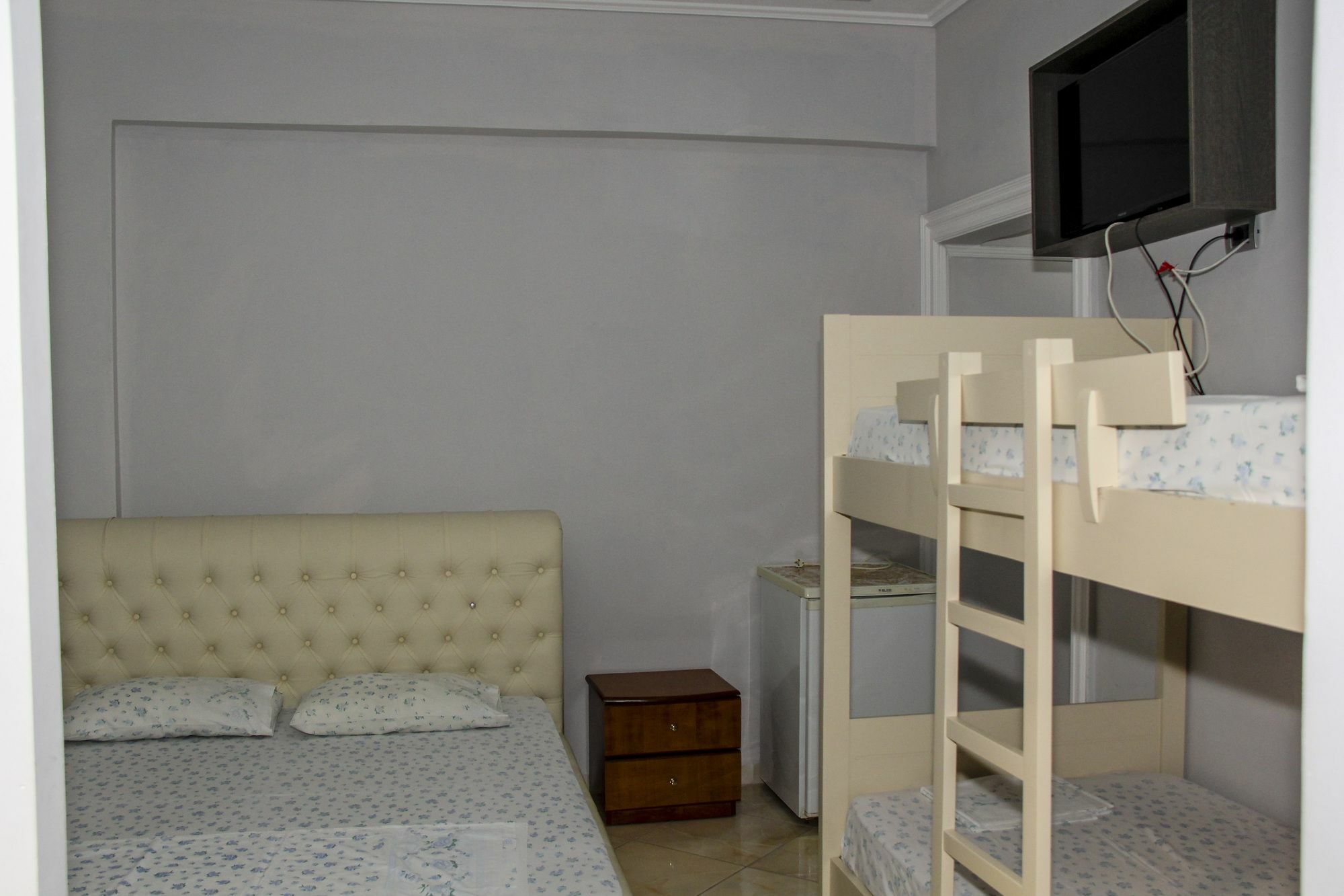 Andy Apartments Saranda Kültér fotó